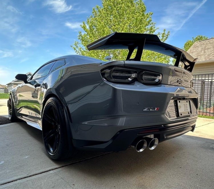 Car Wing.jpg