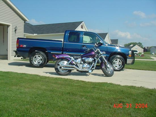 truckandbike_4.JPG