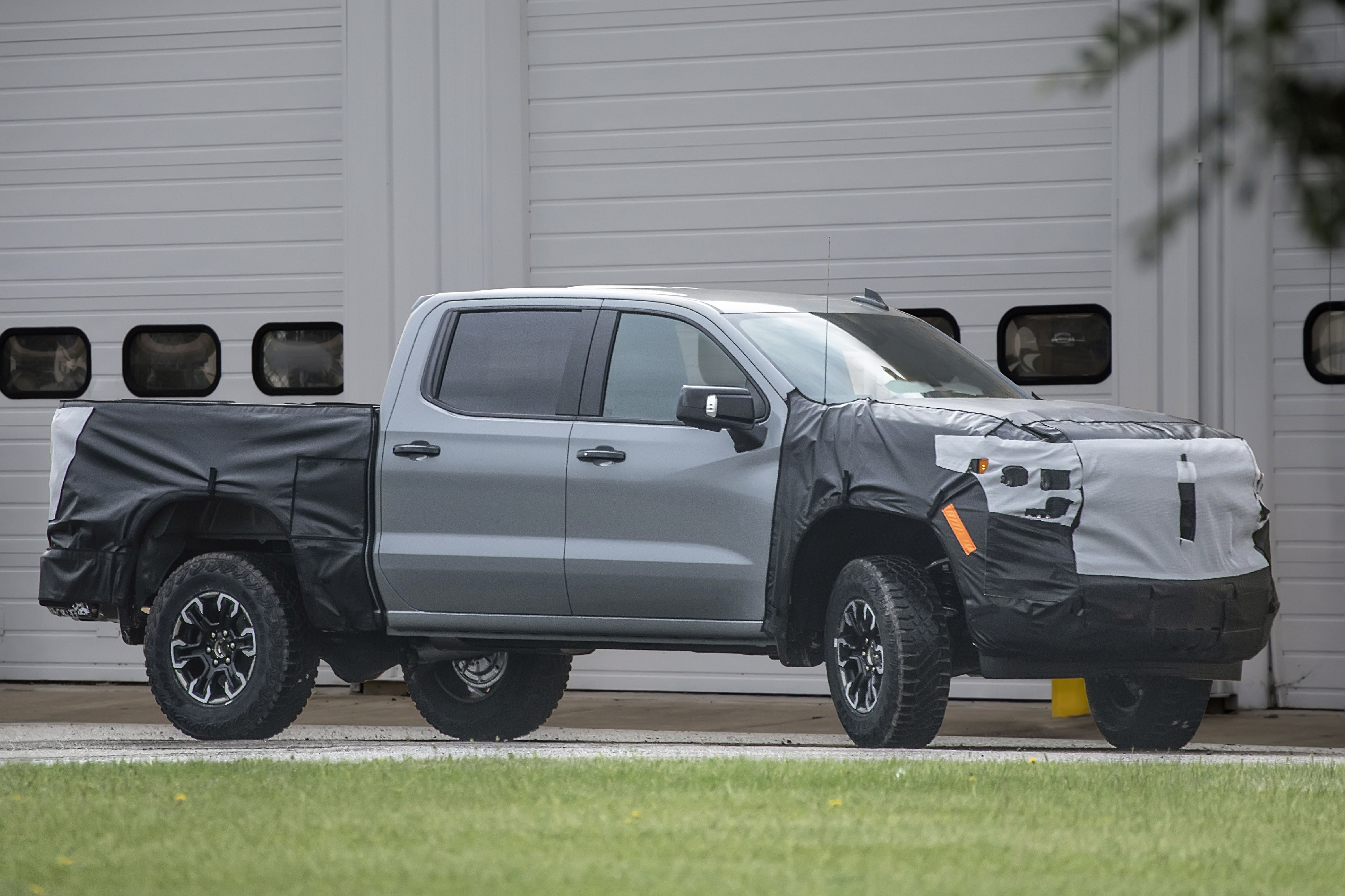 Spy Shots 2022 Silverado Trail Boss Caught Testing