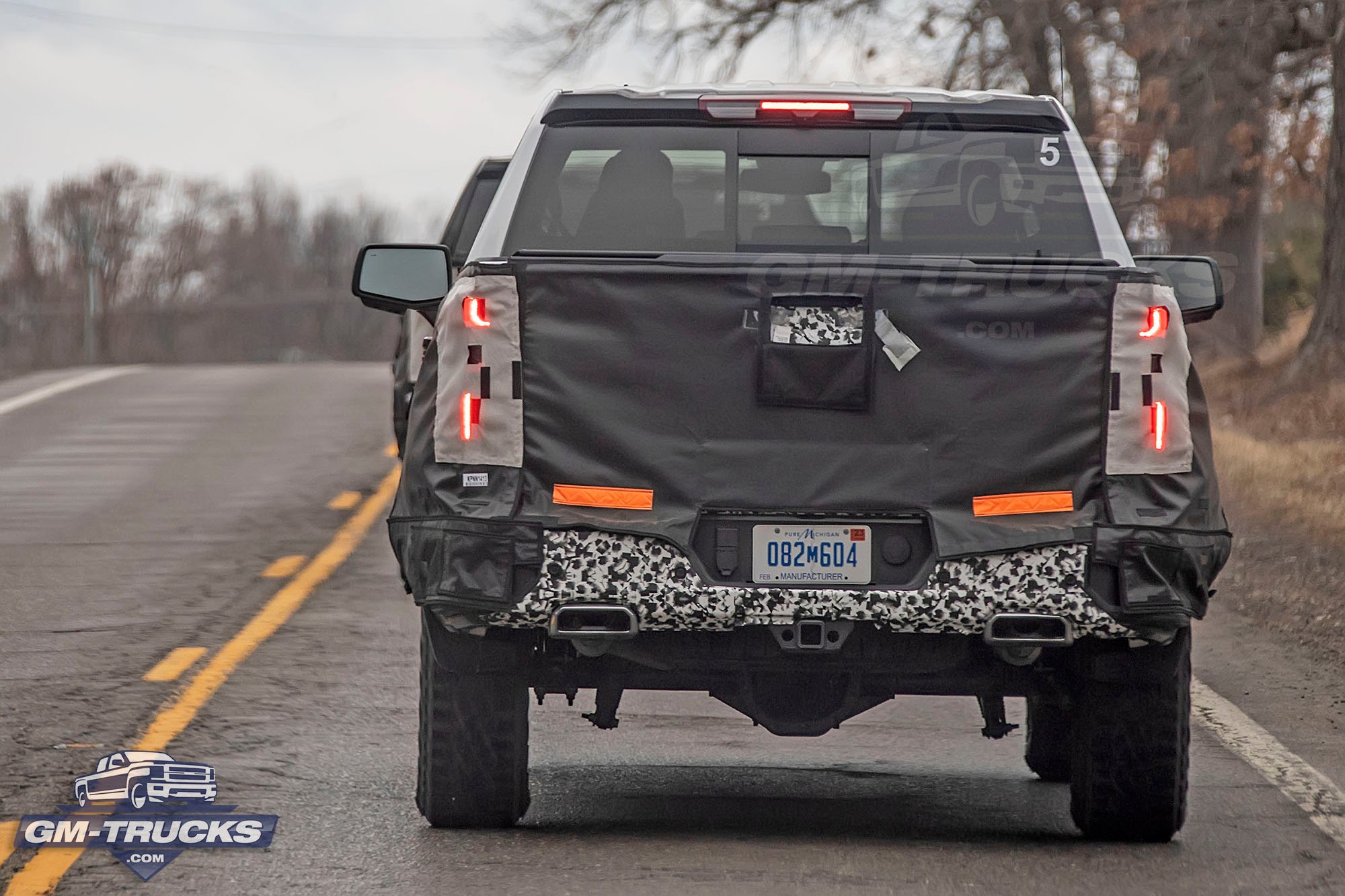 [Spy Shots] Chevy Silverado ZR2 Spied Again - Caught On Video!