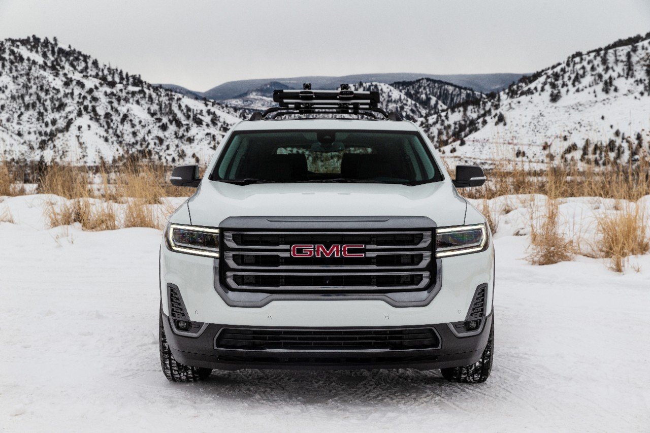 2022 GMC Acadia AT4