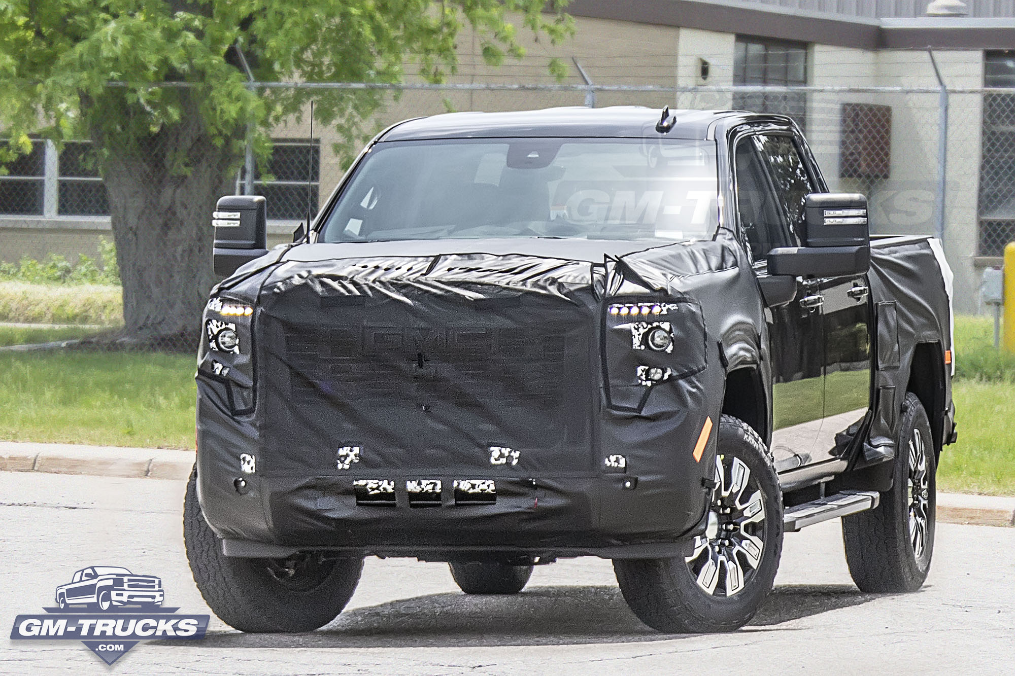 2023 GMC Sierra HD AT4/Denali Prototype