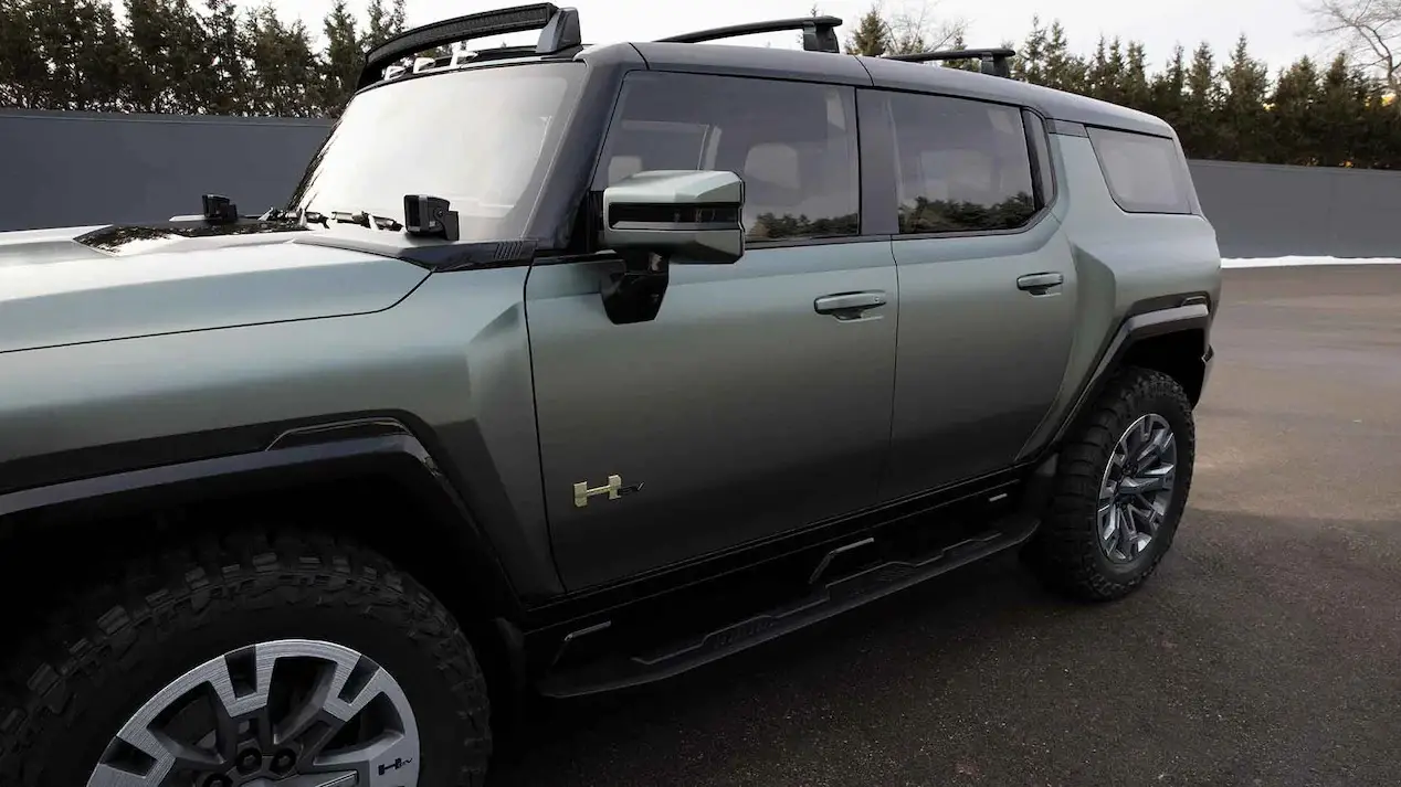 GMC HUMMER EV Off-Road Mounted Pod Lights