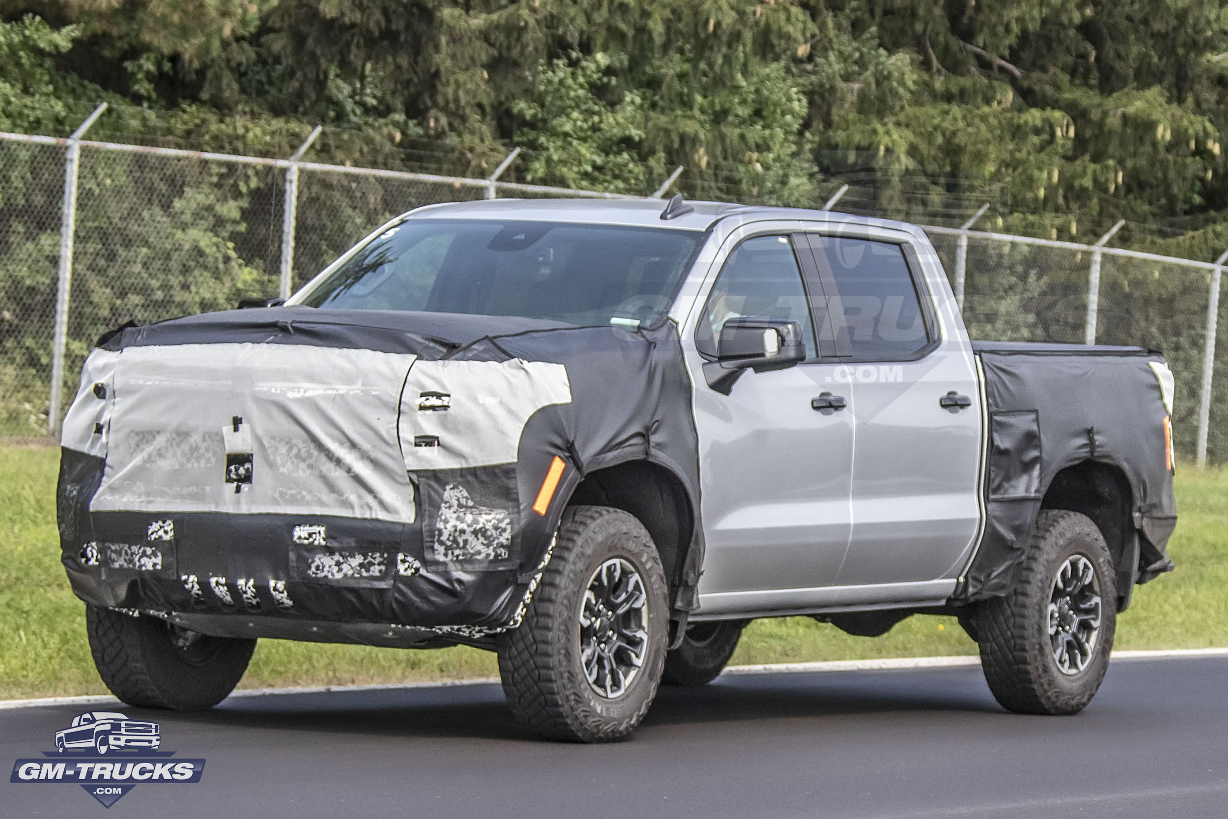 2022 GMC Sierra Denali 1500 Refresh Spied Testing