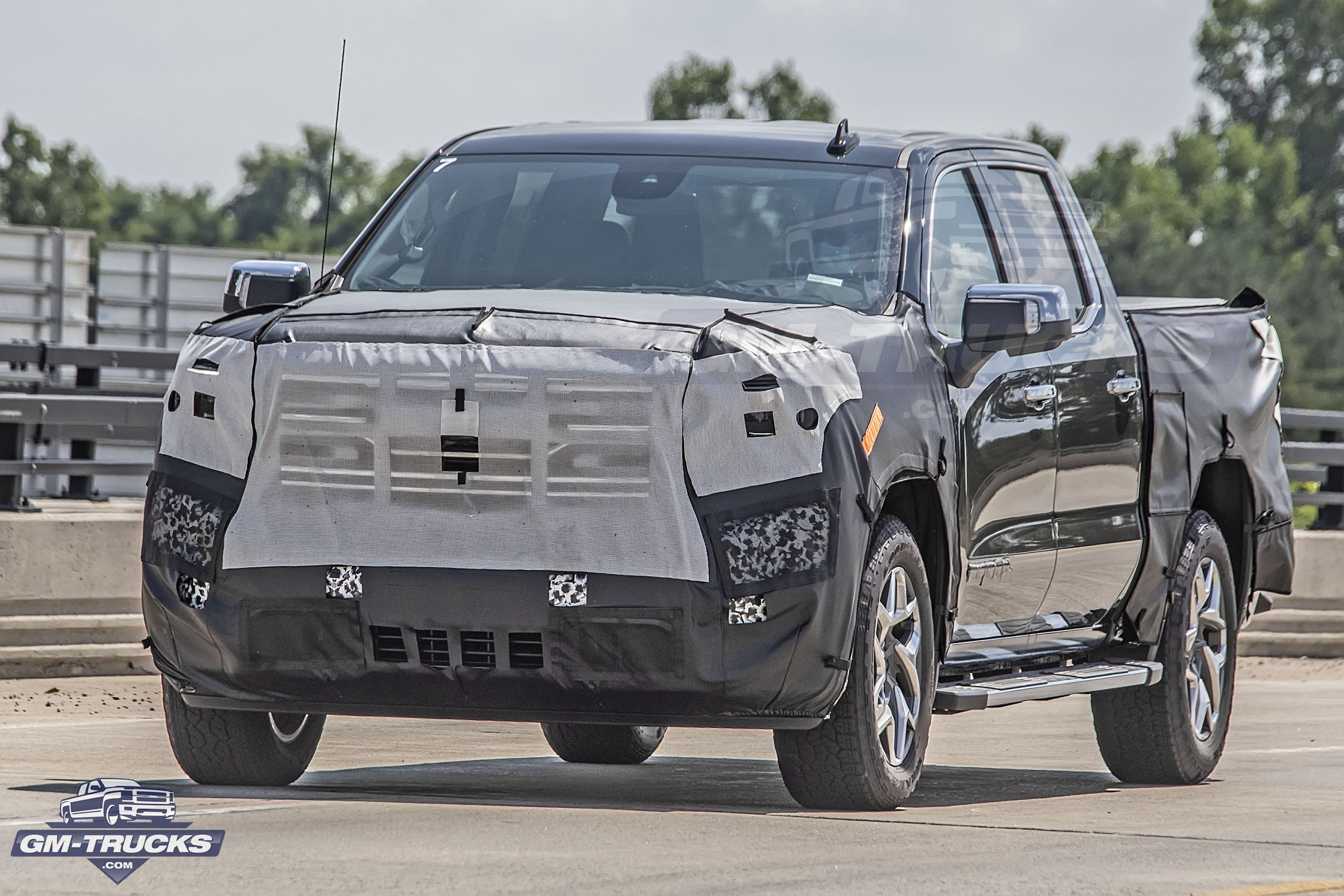 2022 GMC Sierra SLT