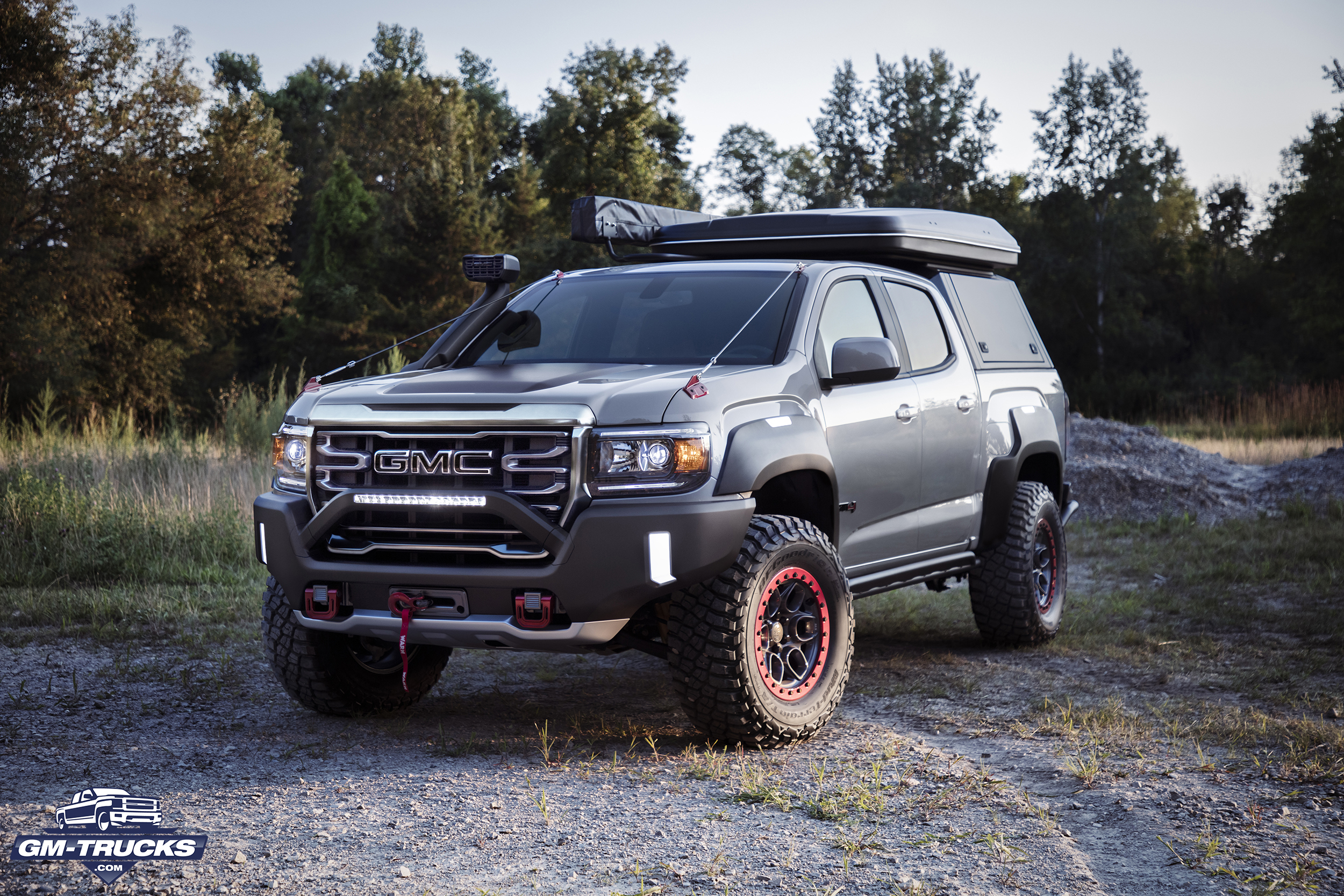 GMC Canyon AT4 OVRLANDX Off-Road Concept