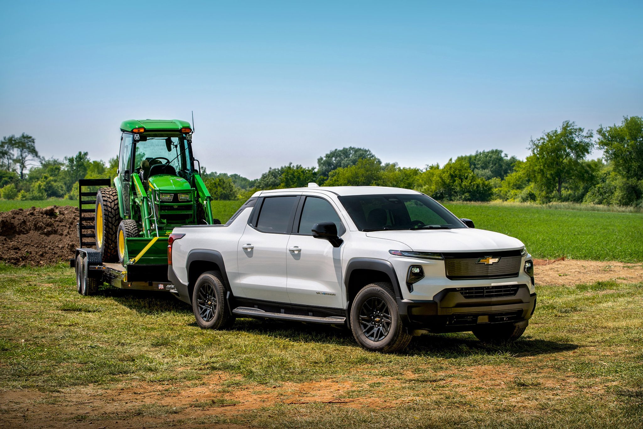 First Drive Review 2024 Silverado Ev Wt Is An Amazingly Sharp Tool Gm Trucks First Drive Review 2024 Silverado Ev Wt Is An Amazingly Sharp Tool Gm Trucks