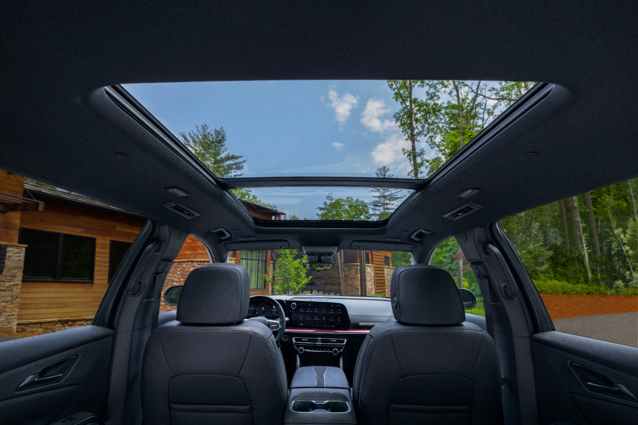 Brand New 2024 Chevrolet Traverse Swings Big With New Styling, Engine & Z71 Model 12 2024 chevrolet traverse rs 113 1