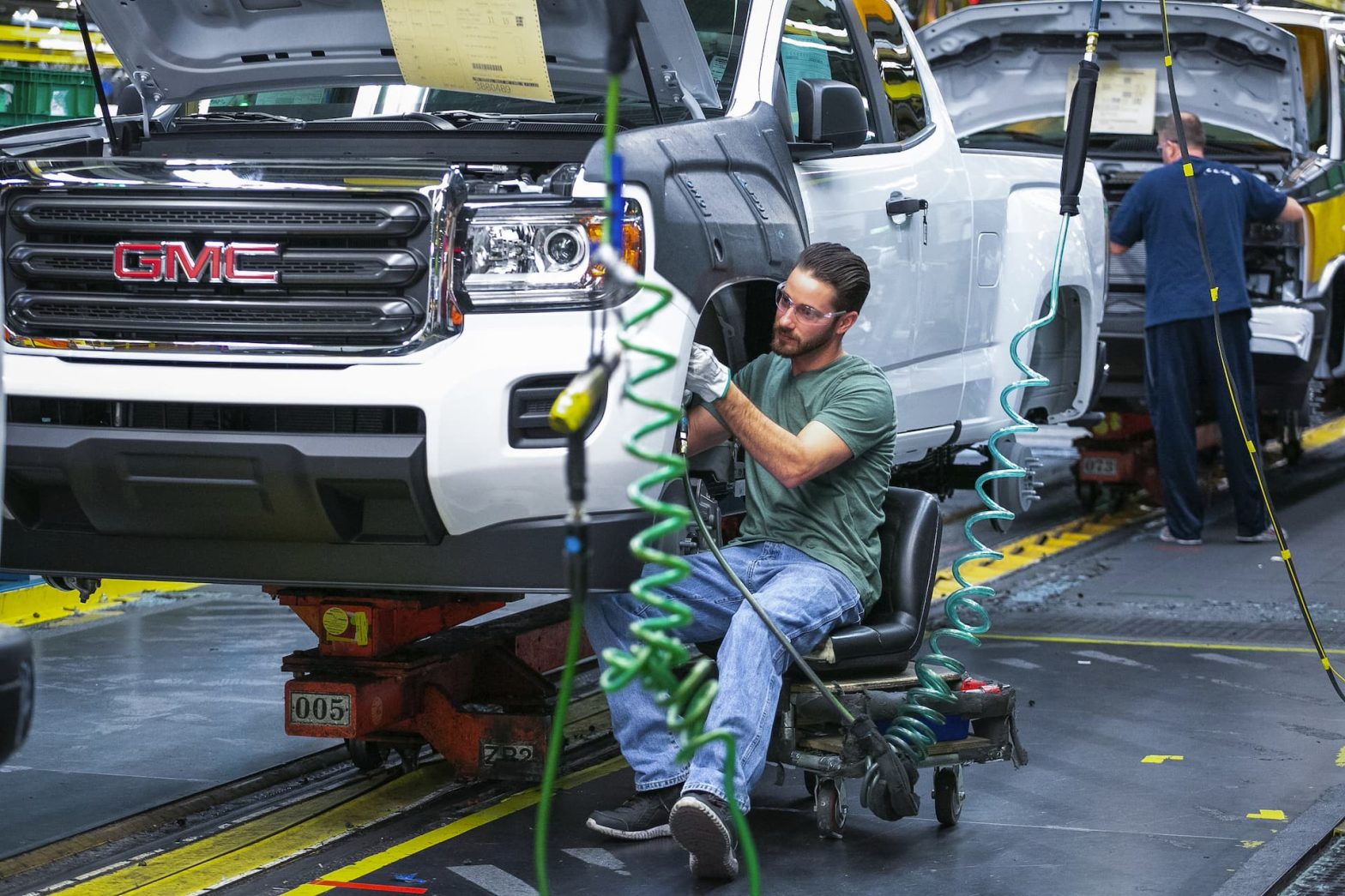 UAW Members Walk Off Wentzville Assembly, home of the Chevrolet Colorado and GMC Canyon.