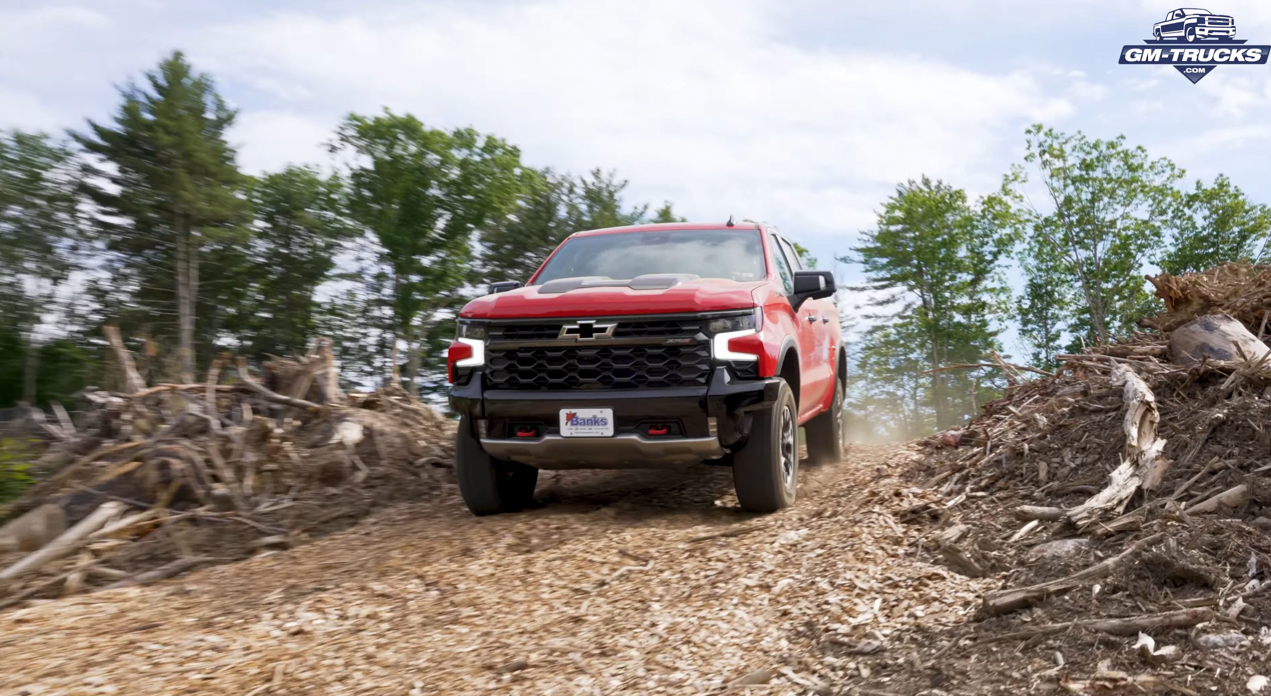 Chevy Silverado ZR2 vs GMC Sierra AT4X - What's The Difference? 3 2022 Silverado ZR2