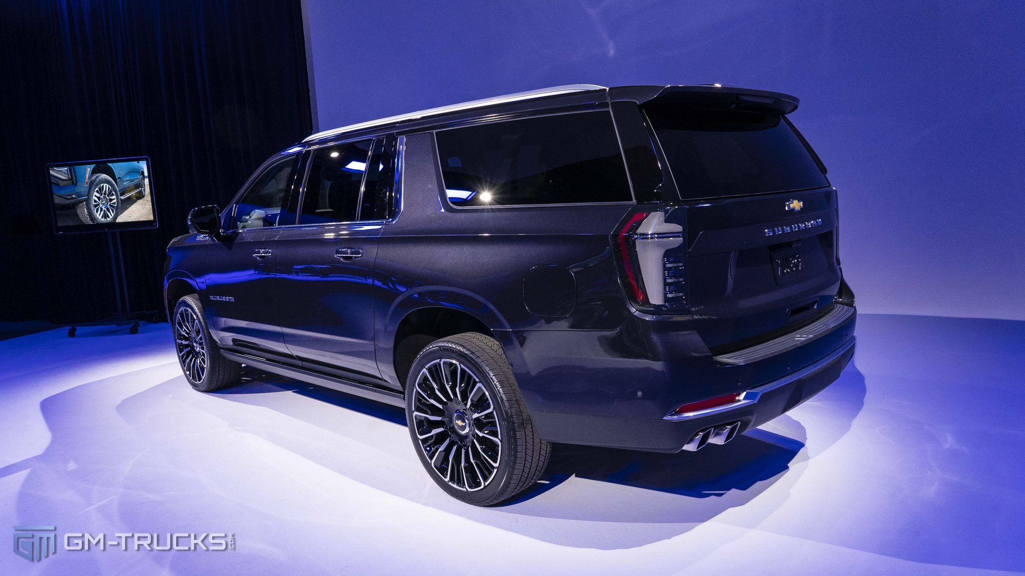 2025 Chevrolet Suburban & Tahoe Photo Gallery