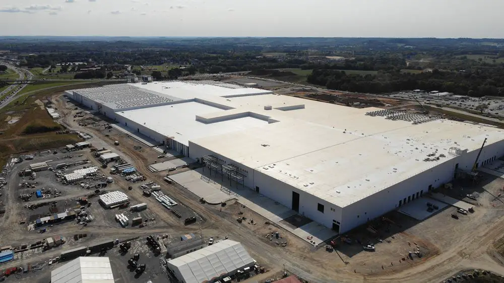 Ultium Cells, LLC Marks "First Production Battery Cells" Milestone at Spring Hill Facility 2 A drone photograph of the Ultium Cells,LLC Facility in Spring Hill, TN