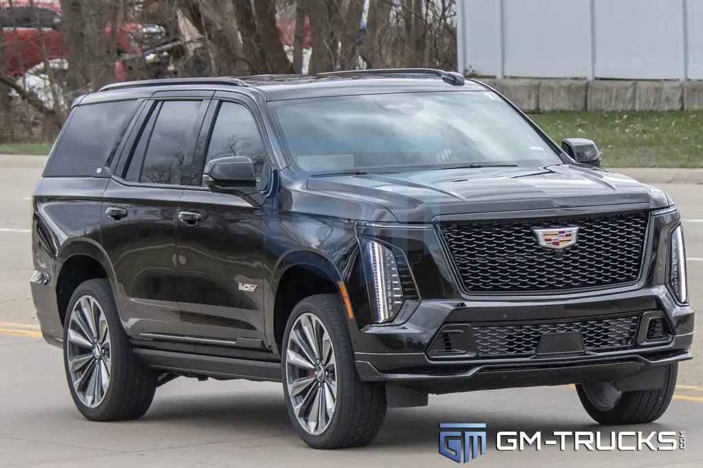 2025 Cadillac Escalade V Caught Undisguised With New Styling & Huge Interior Changes 13 2025 Escalade Spy Shots