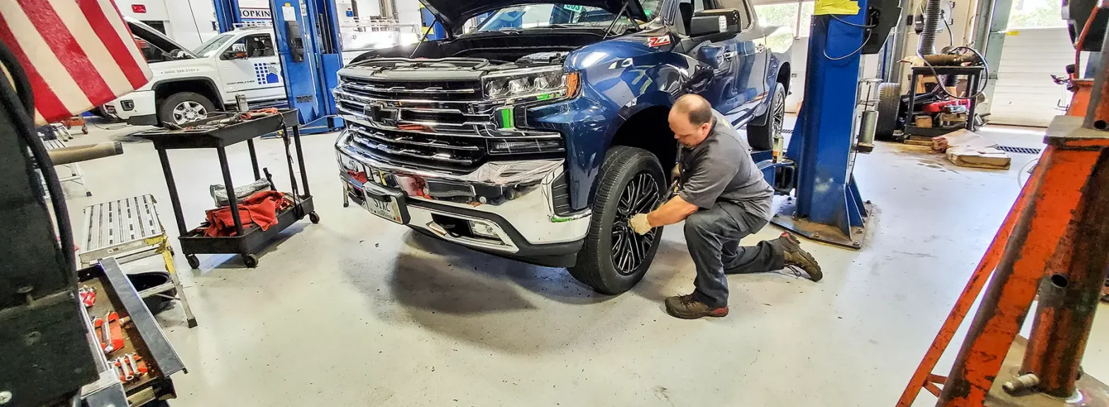GM Truck Lug Nut Torque Specs: Silverado, Sierra, Tahoe, Yukon, Suburban & Escalade (1999–2026)